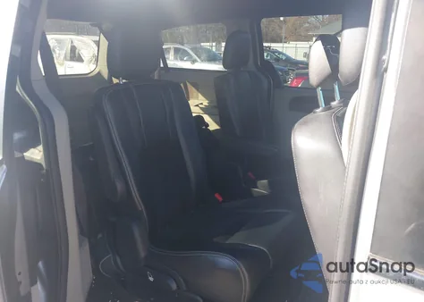 2017 Dodge Grand Caravan Sxt из США, поврежденный, VIN 2C4RDGCGXHR616884